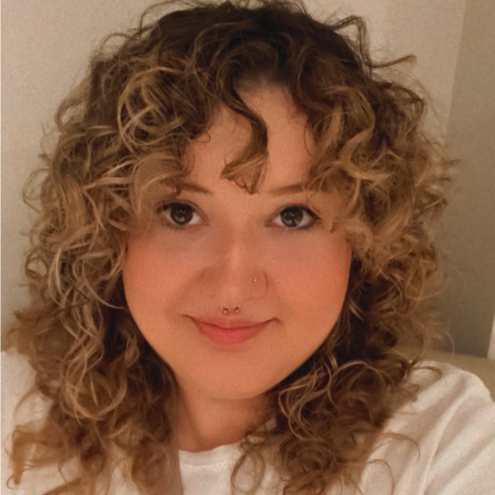 Meet your Posher, Kiana